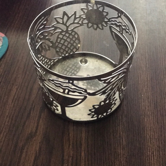 Bath and Bodyworks three wick candleholder